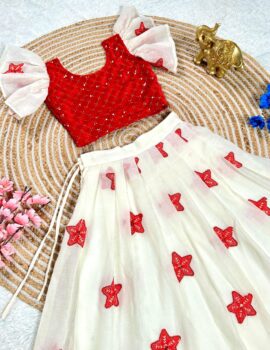 Primeisha Present kids’ Christmas Lehenga-Choli Set